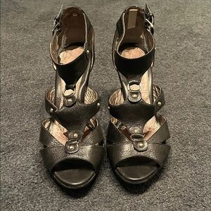 Sofft Black Strappy Heeled Sandals